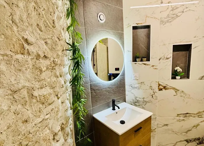 Sereni House Jacuzzi Nyaraló Narbonne
